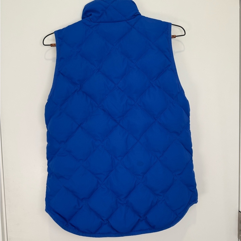 J. Crew Vibrant Blue Down Filled Quilted Zip Up Vest Snow Winter Cold Ski - Picture 3 of 6